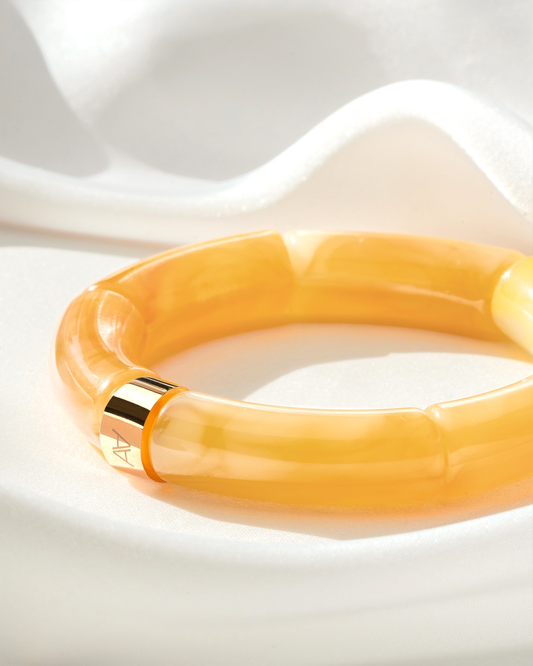 Packshot Armband Herbstlichter Honigfarbener Bernstein Scapoli