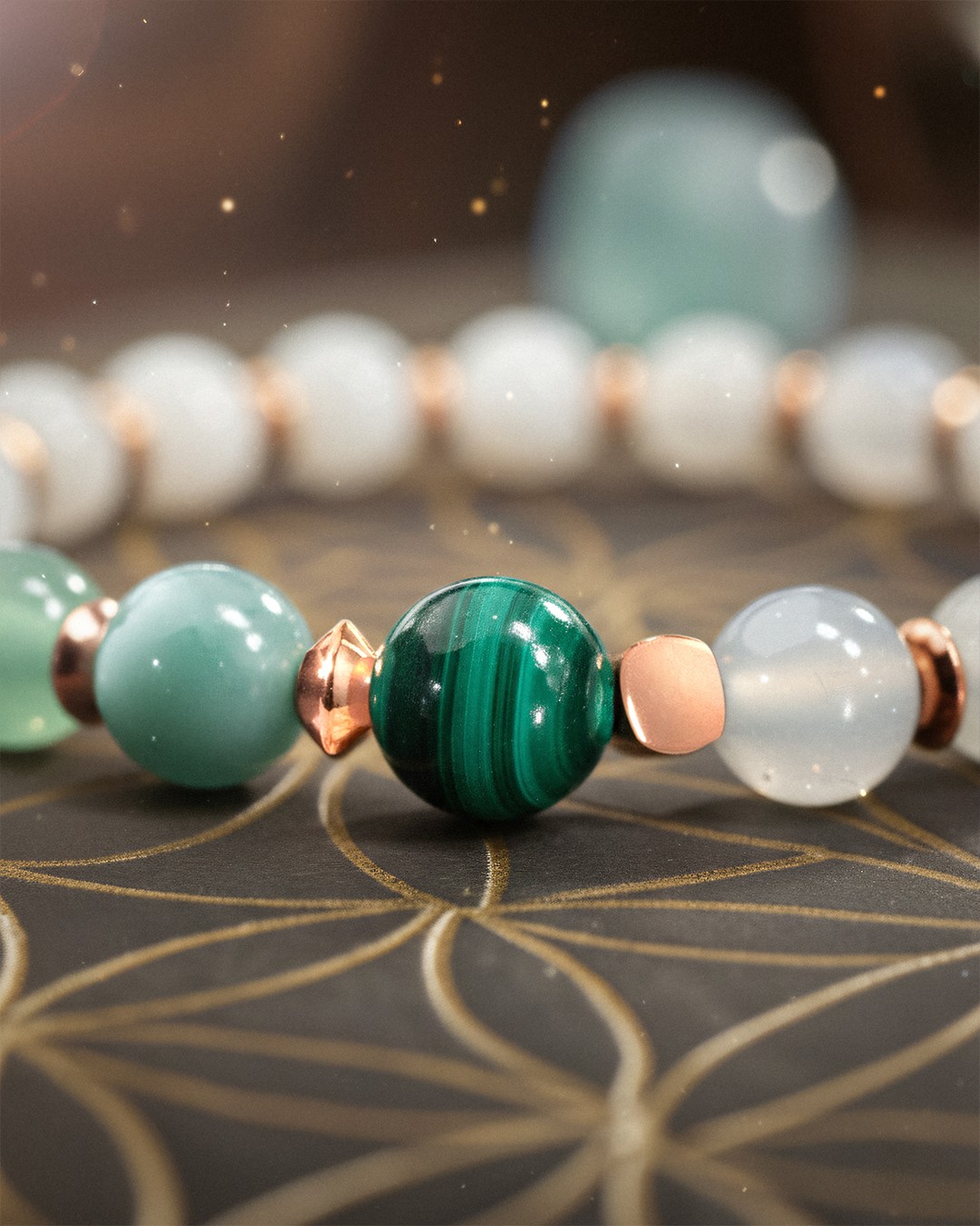 Packshot Armband Steinheilkunde Herz-Chakra - Leidenschaft