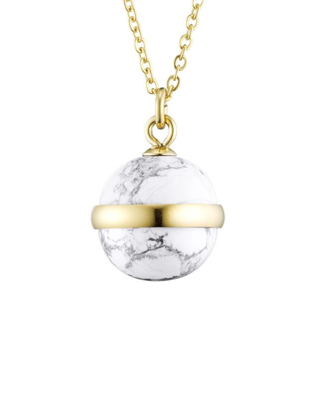 Packshot Anhänger  vergoldeter Edelstahl Celzinio