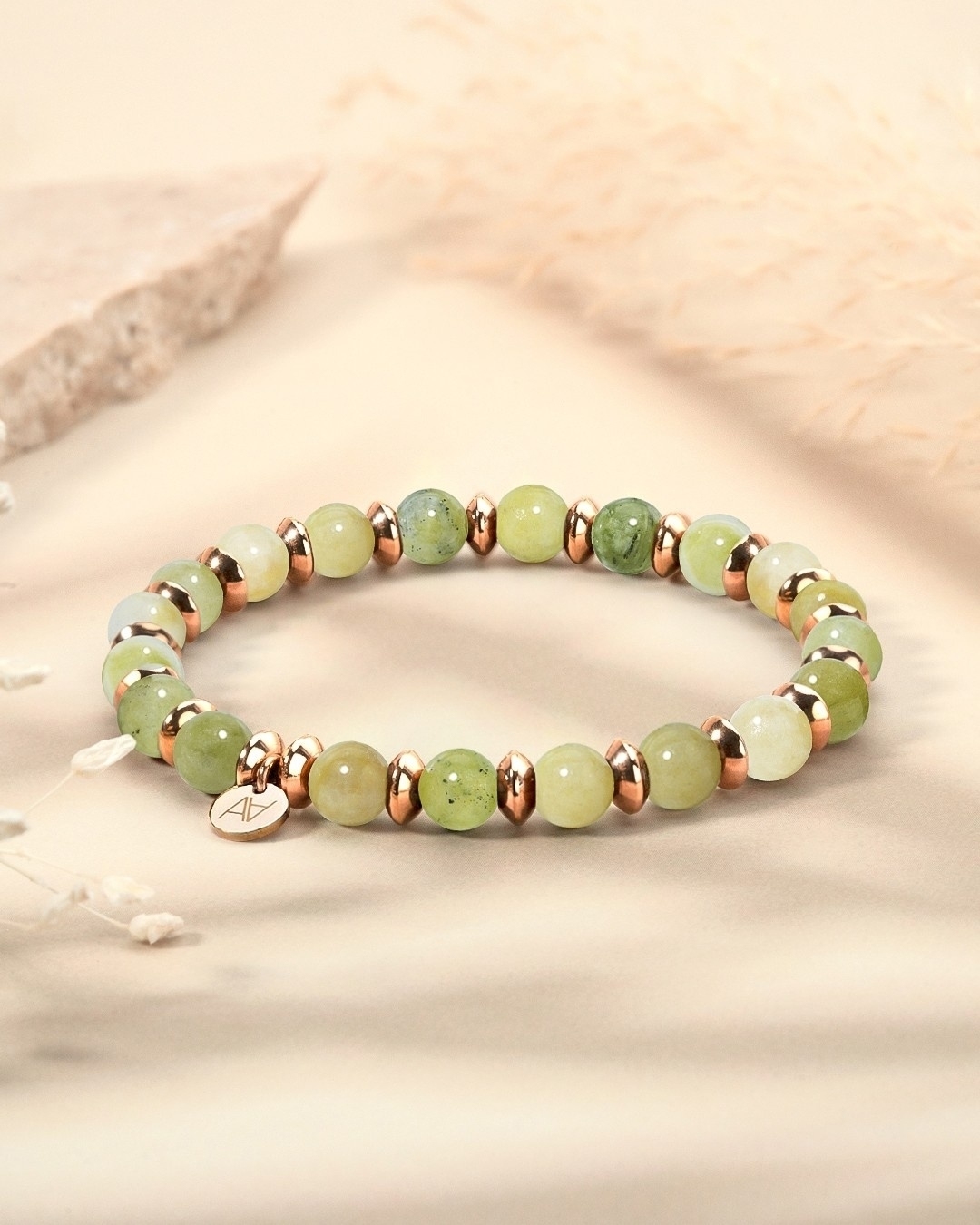Packshot Armband Peridot-Jade-Stein Verrattio
