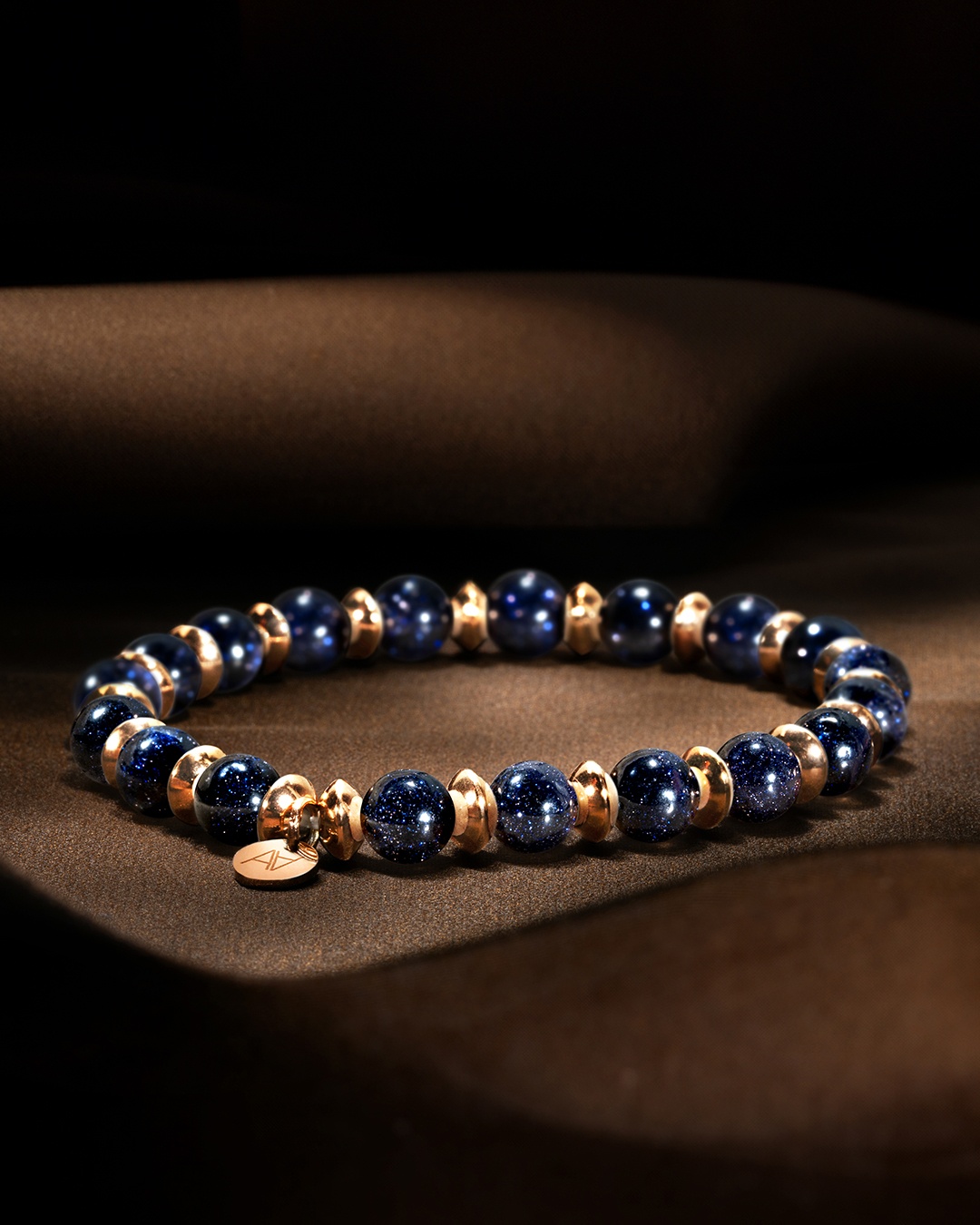 Packshot Armband Blue Goldstone Cosenza
