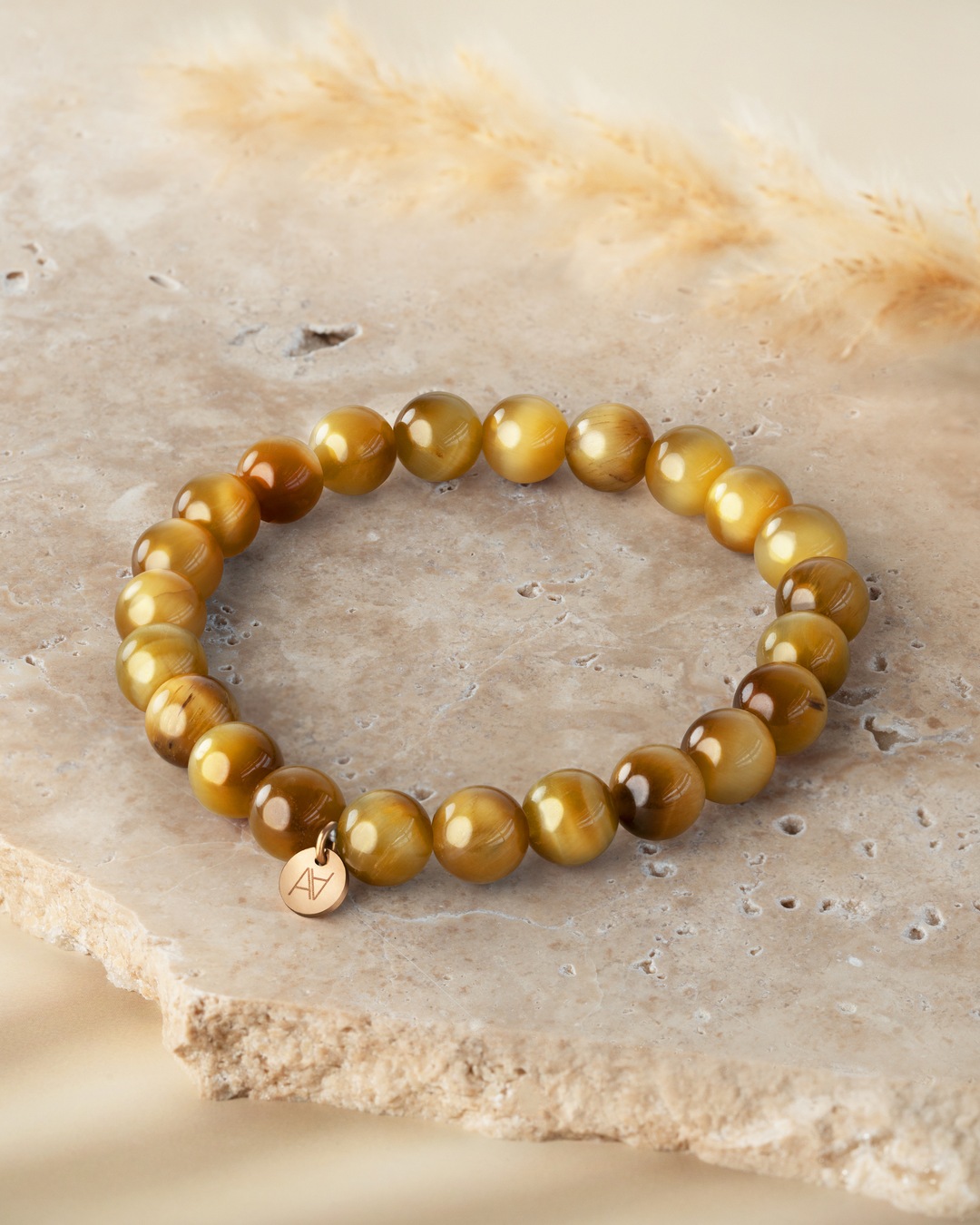 Packshot Armband Vergoldetes Tigerauge Sicilia