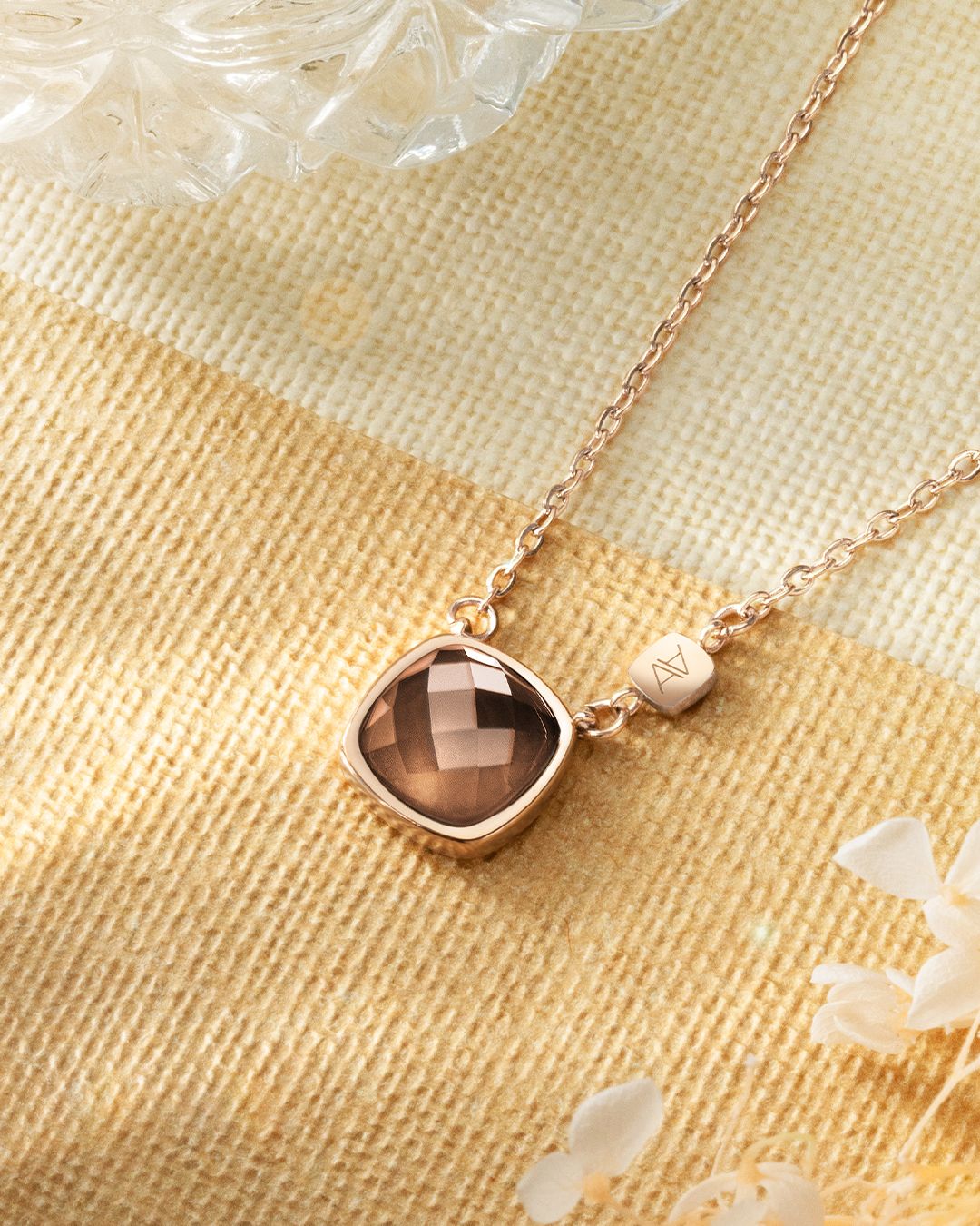 Packshot Anhänger Rauchquarz Catania