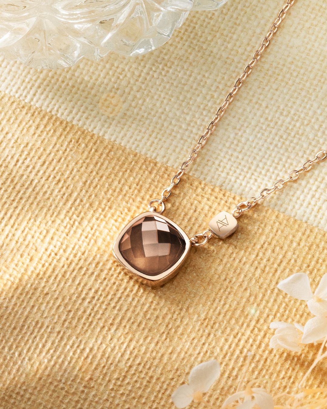 Packshot Anhänger Rauchquarz Catania