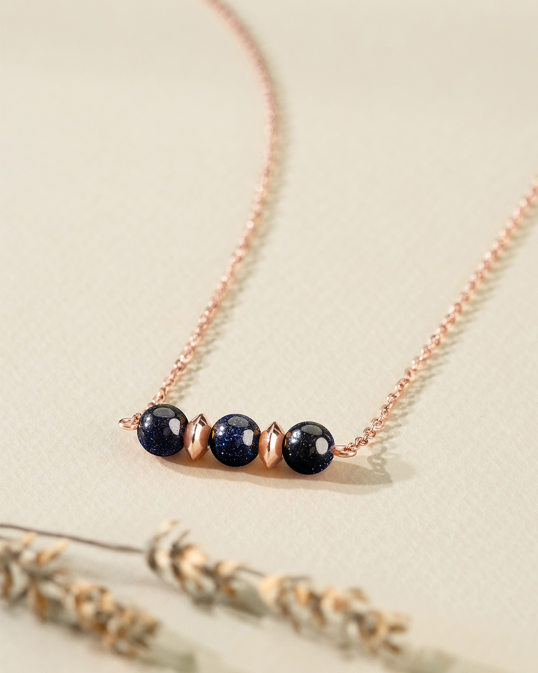 Packshot Anhänger Blue goldstone Cosenzina