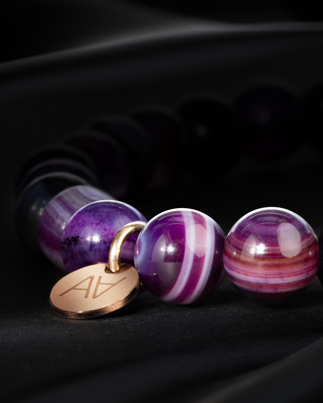 Packshot Armband violetten Achat Calizzonata